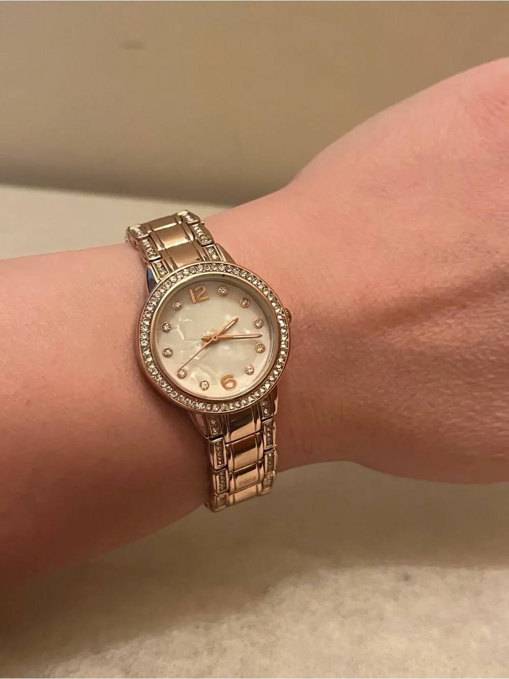 Watch ladies rose gold with crystals